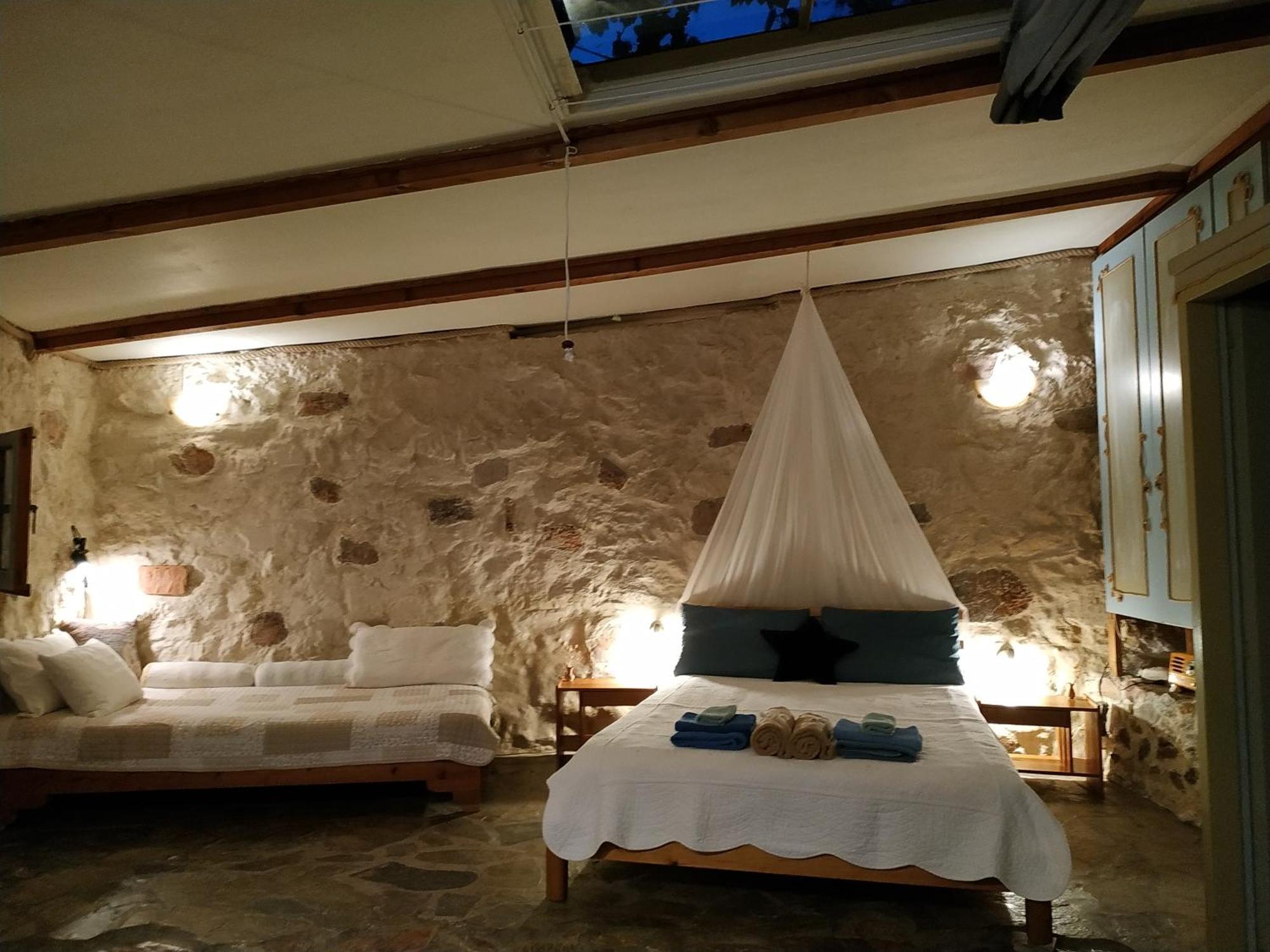 Wellanidia Cottage Skoutari Gythio Extérieur photo
