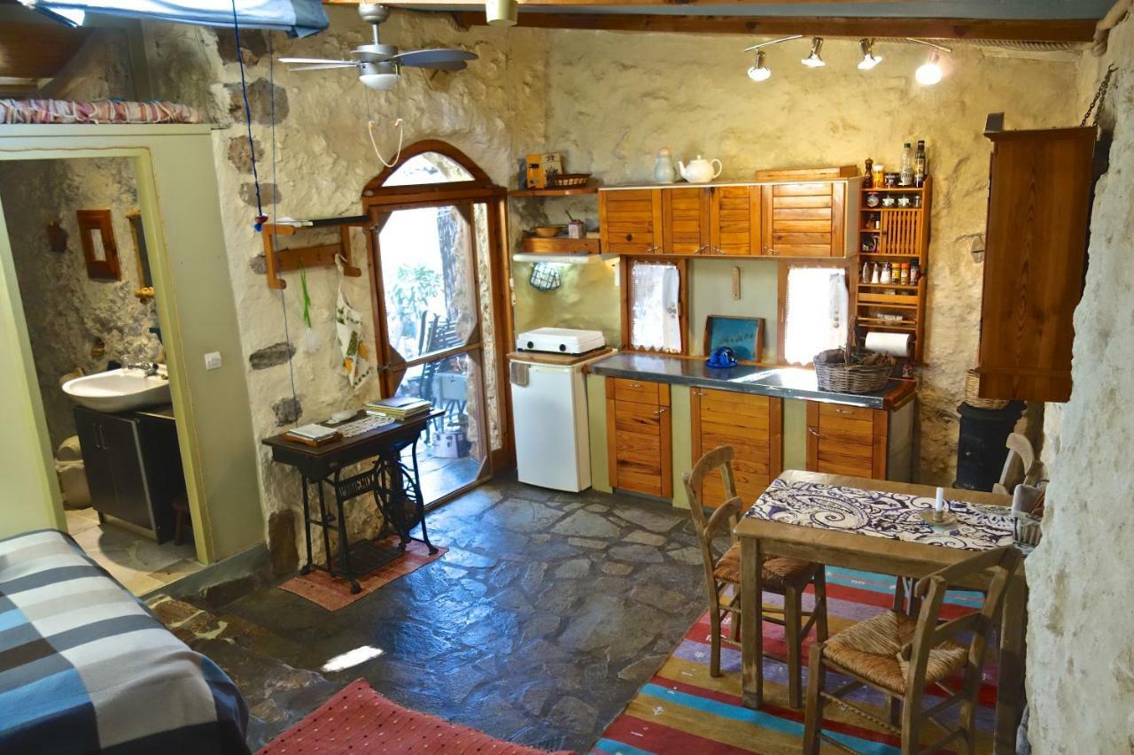 Wellanidia Cottage Skoutari Gythio Extérieur photo